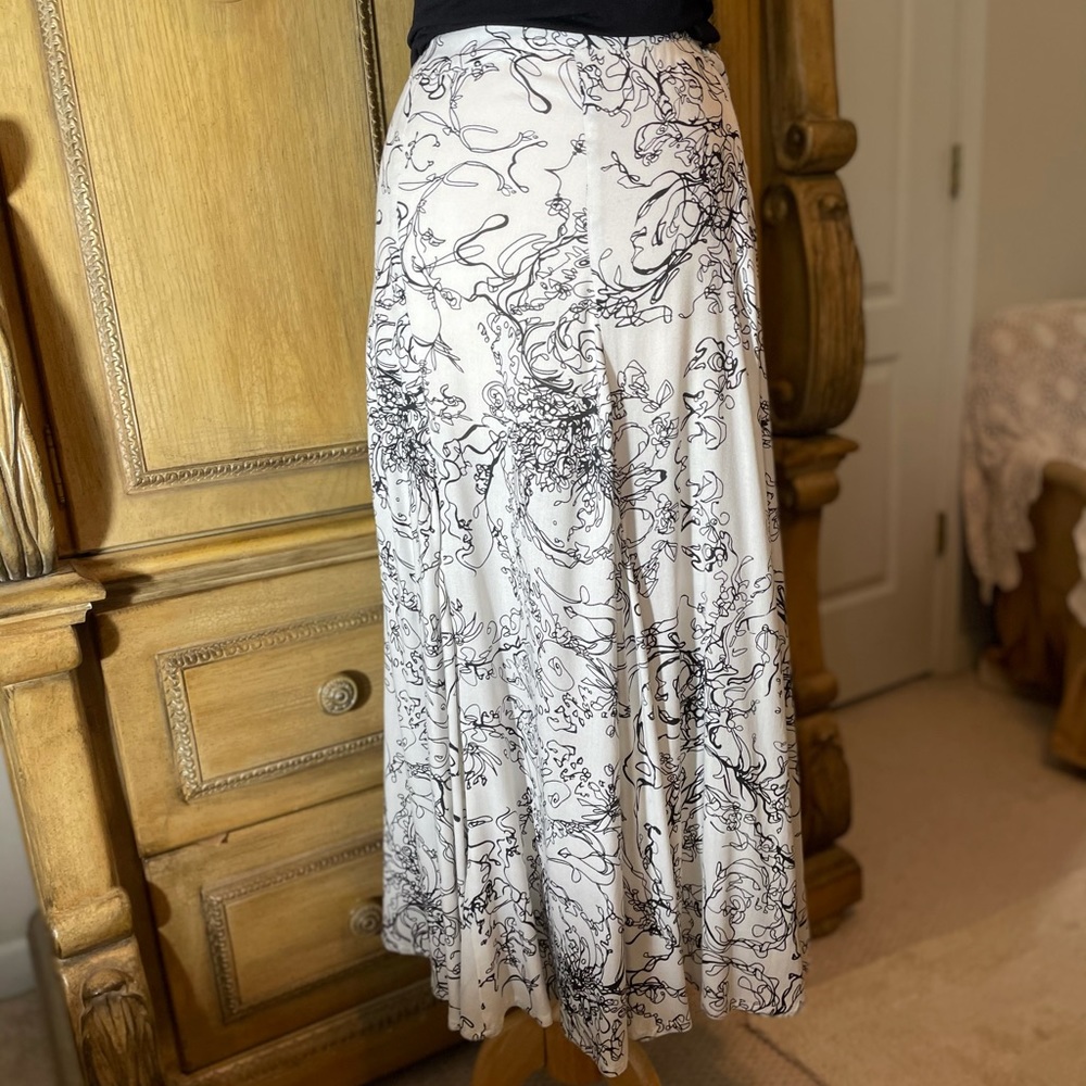 Soft Surroundings black and white skirt -PXS